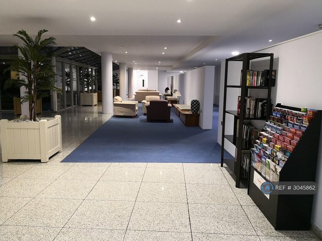 Apartment in London, Ratcliffe, Limehouse - View 4