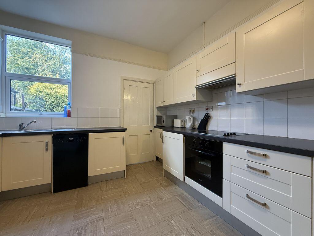 House in Stoke-on-Trent - View 4