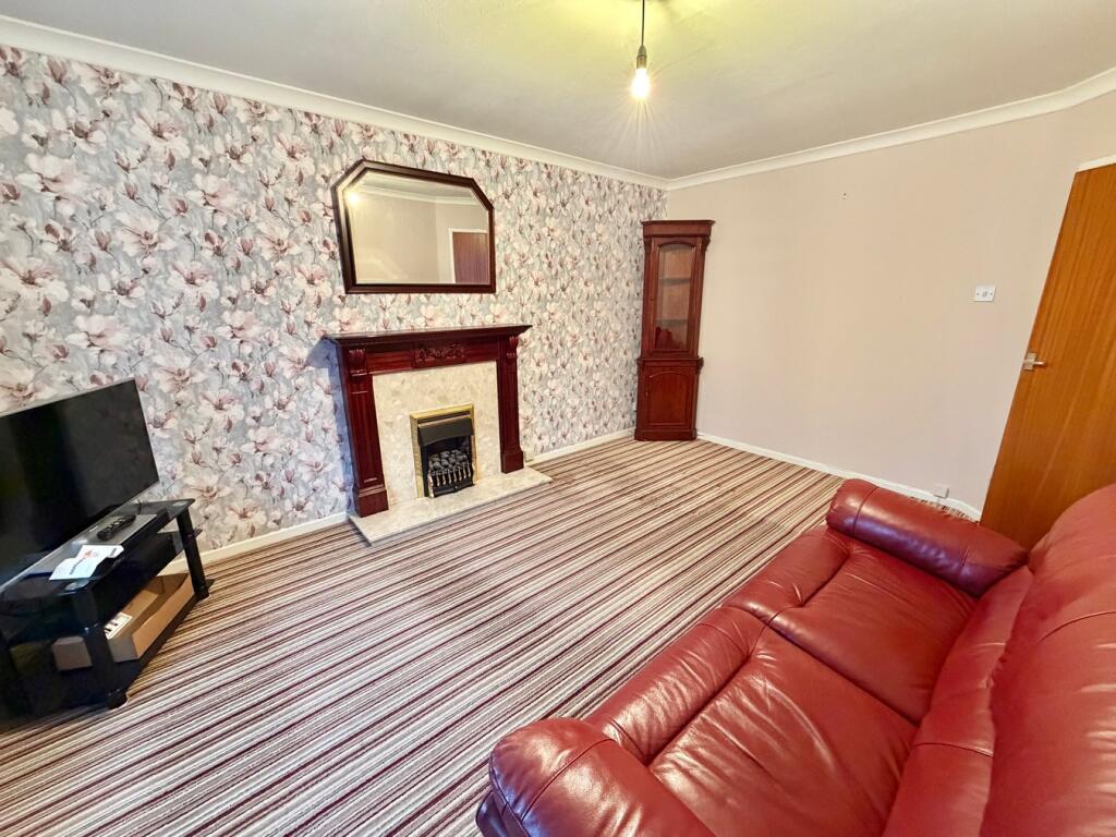 Additional image 3 of Lodge Gate Close, Denholme, Bradford, BD13