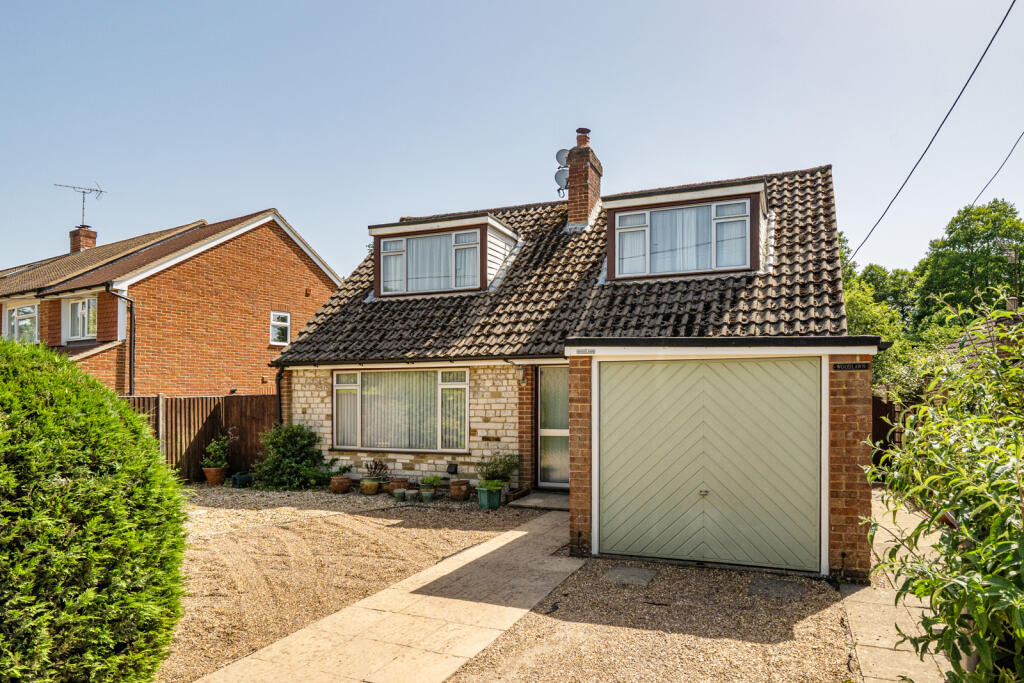 Main image of property: Beacon View Road, Elstead, GU8