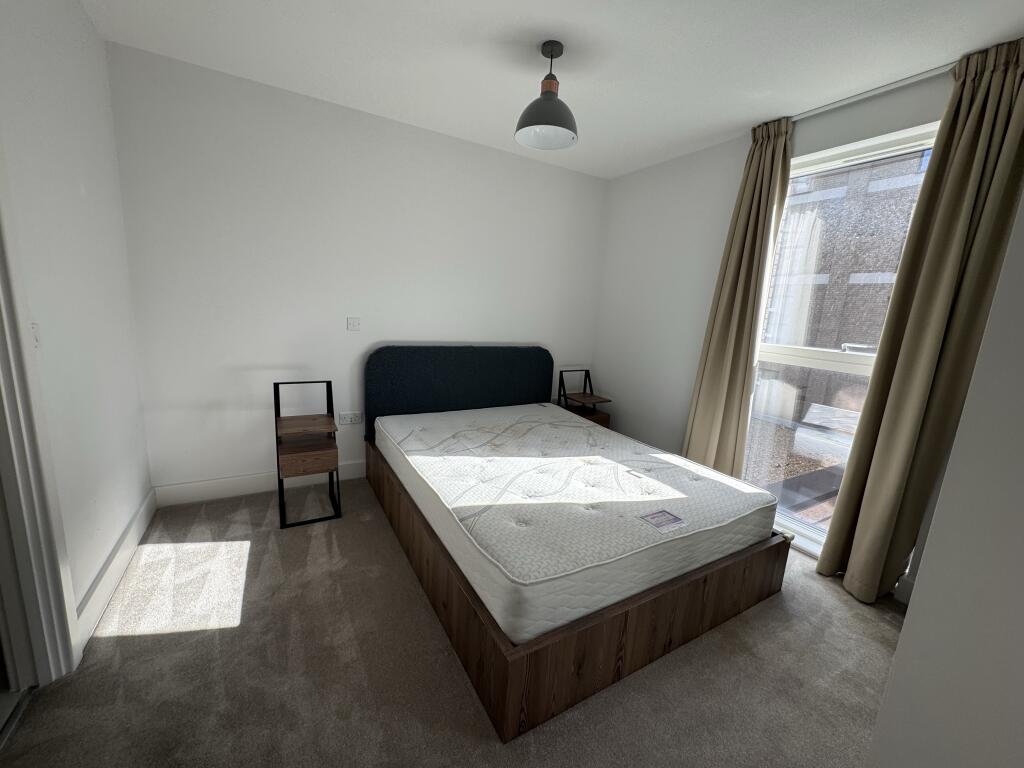 Apartment in Reading, Huntley Wharf, Newtown - View 4