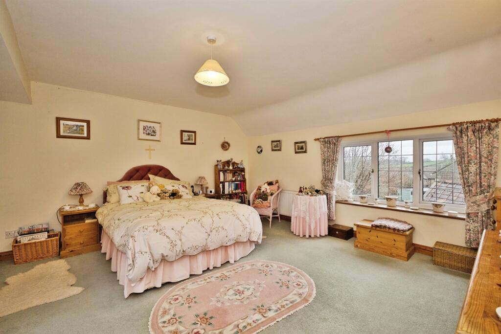 Additional image 8 of Bishops Lane, Hardington Mandeville, Yeovil