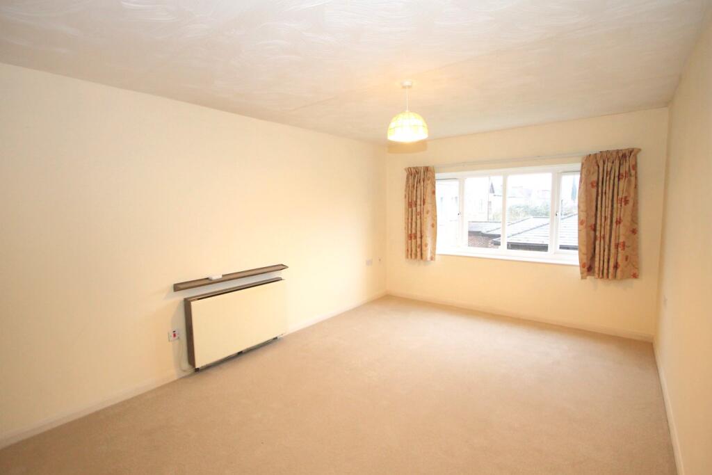 Montague Lodge, 95 Rectory Road, Beckenham, BR3 photo 2
