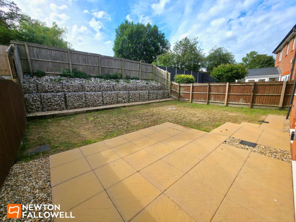 House in Newark and Sherwood, Clipstone - View 2