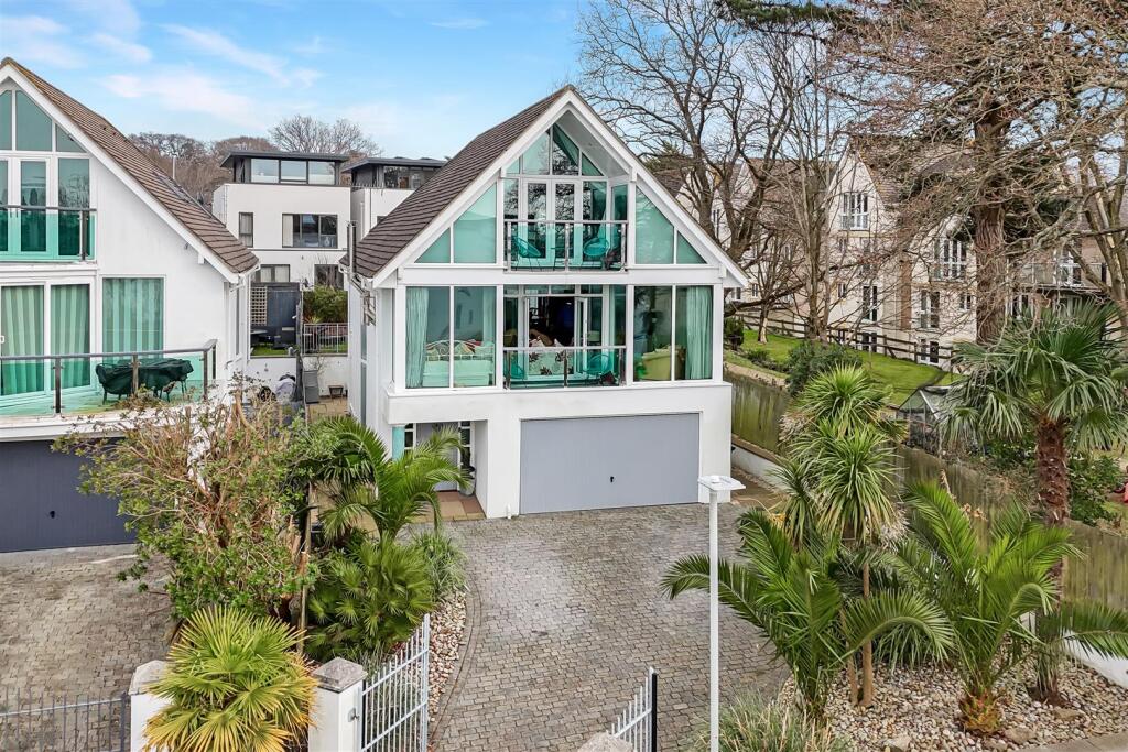 Main image of property: Lagoon Road, Lilliput