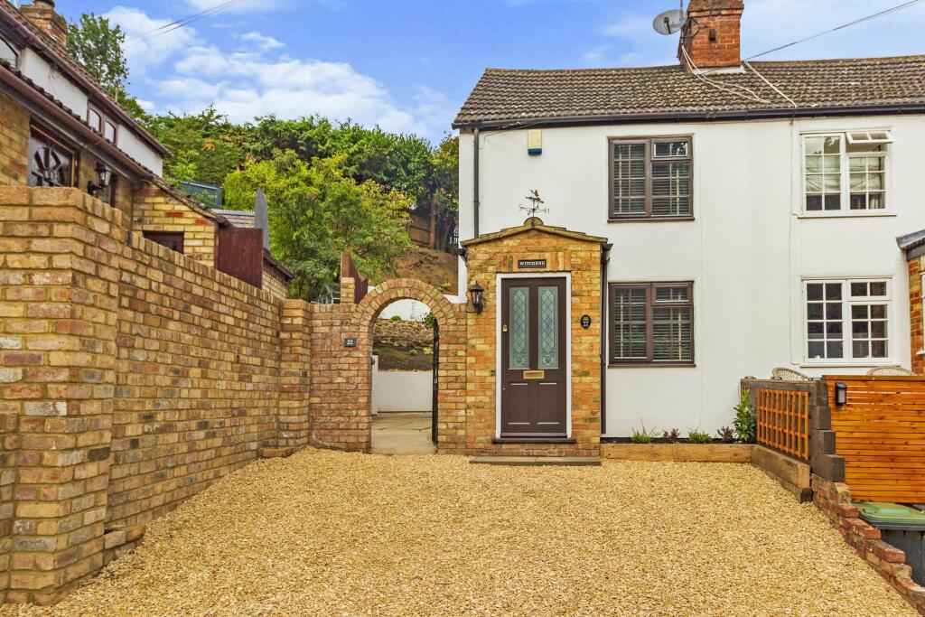 Main image of property: Sandy Lane, Woburn Sands, Milton Keynes, MK17