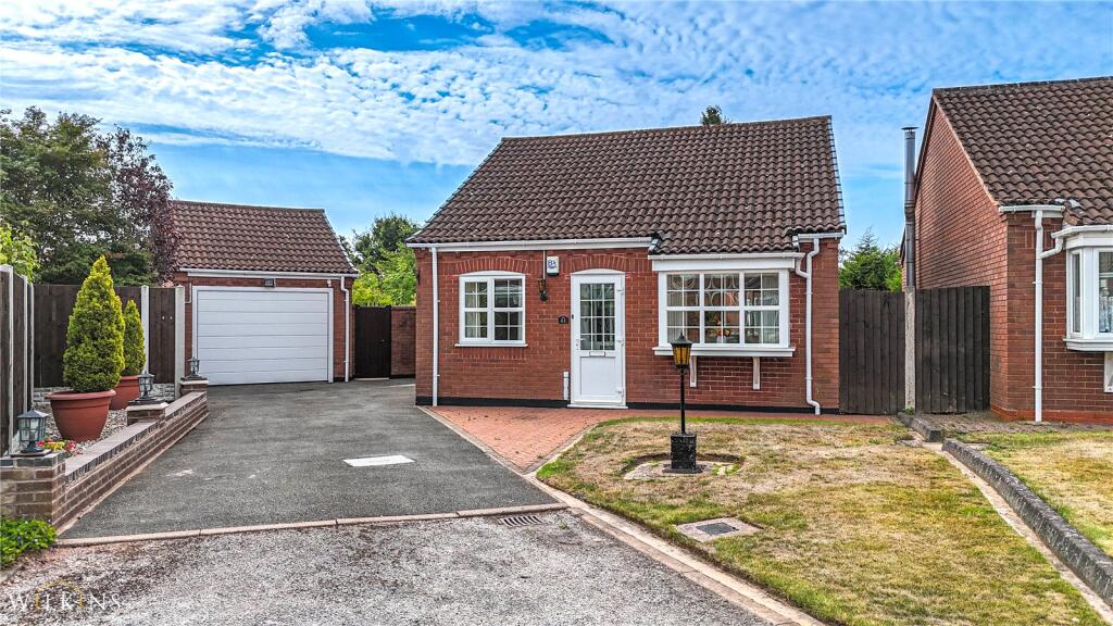 Main image of property: Grange Lane, Sutton Coldfield, West Midlands, B75