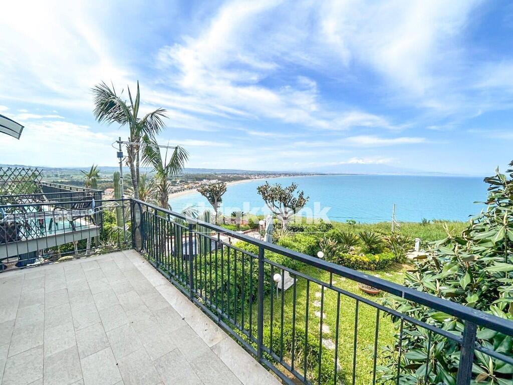 Main image of property: Augusta, Syracuse, Sicily