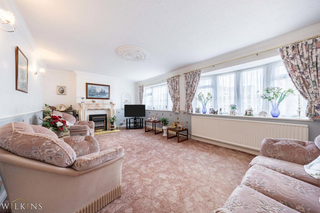 House in Tamworth, Staffordshire - View 3