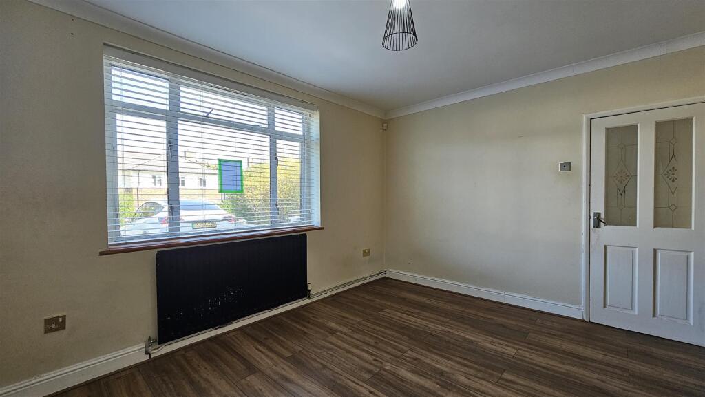 House in Orpington, Scadbury, St Paul's Cray - View 5
