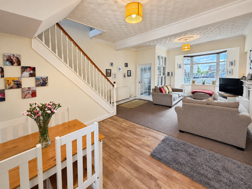 House in Swansea, Cockett - View 5