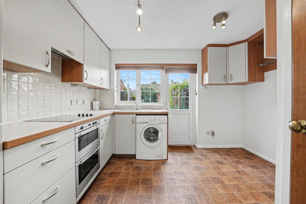 House in Stevenage - View 5