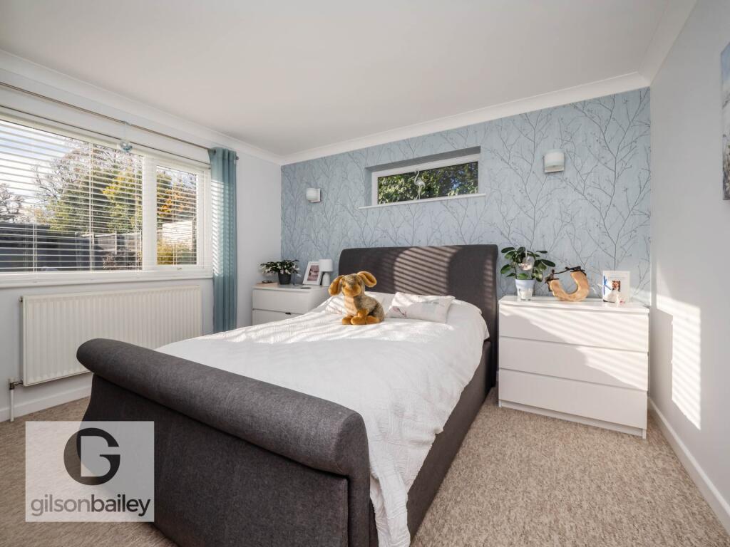House in Broadland, Beighton - More