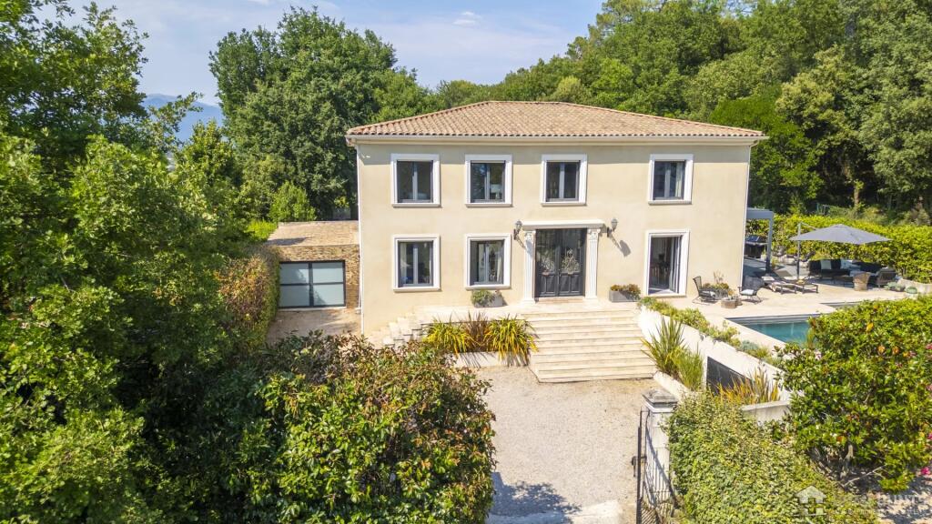 Main image of property: Provence-Alps-Cote d`Azur, Alpes-Maritimes, Valbonne