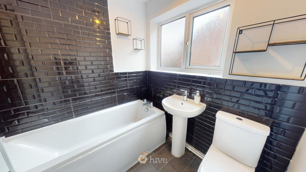 Handsworth Gardens, Armthorpe, Doncaster, DN3 photo 4