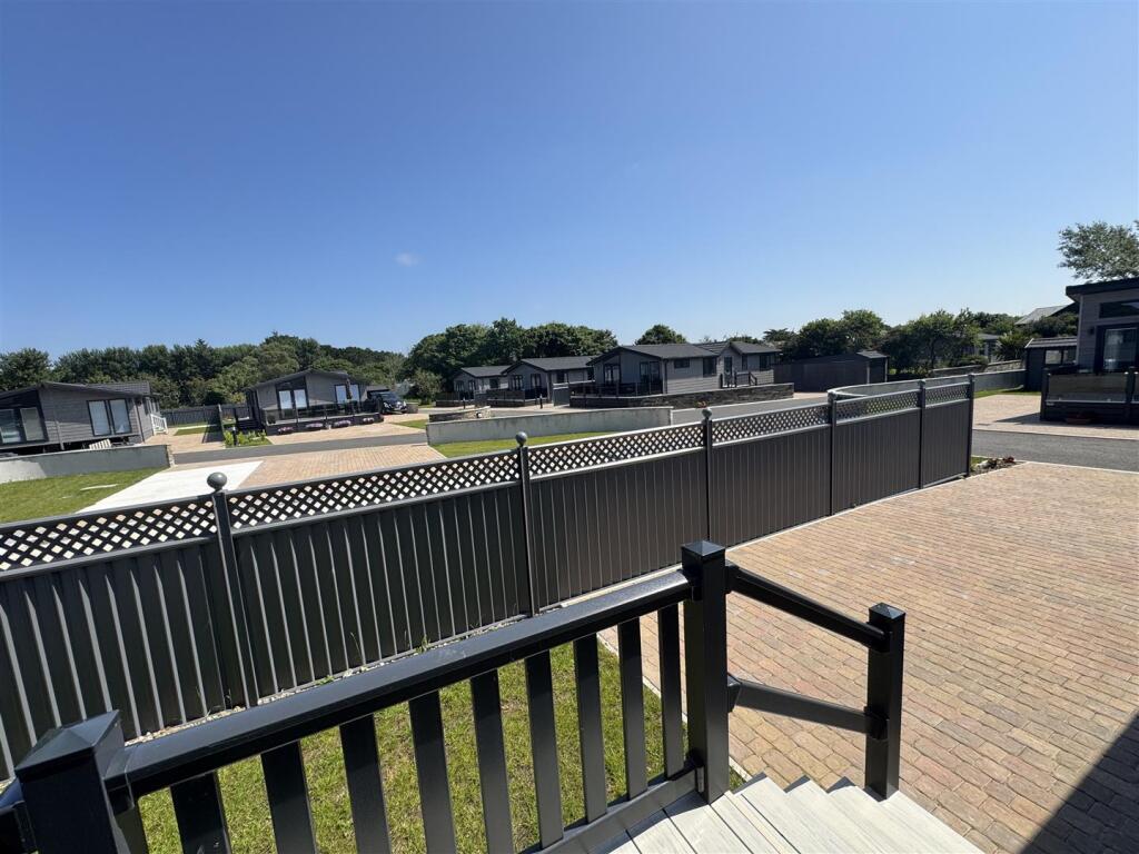 Levern Close, Goonhavern photo 3