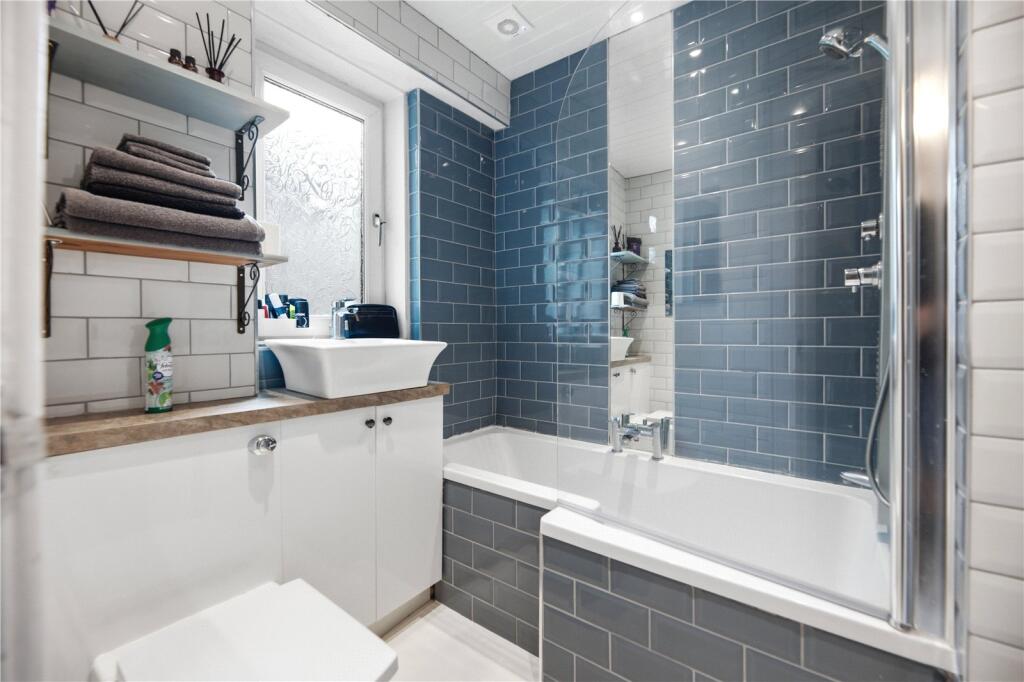 Apartment in Glasgow - View 4