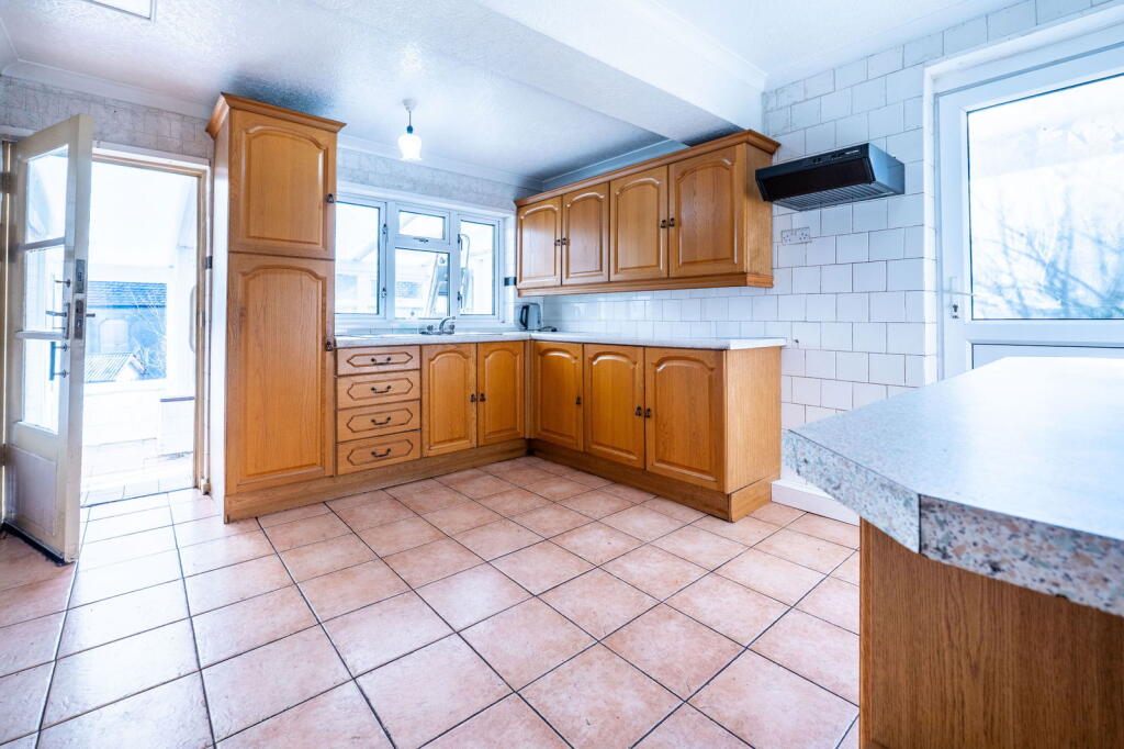 Church Street, Bedwas, Caerphilly, CF83 8AY photo 2