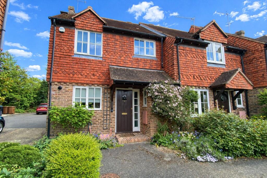 Main image of property: The Oaks, Coxcombe Lane, Chiddingfold, Godalming, GU8