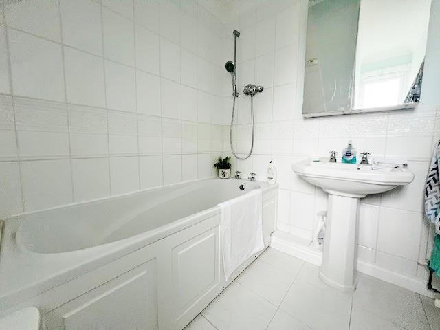 Additional image 13 of Baileys Barn, Bradford-On-Avon