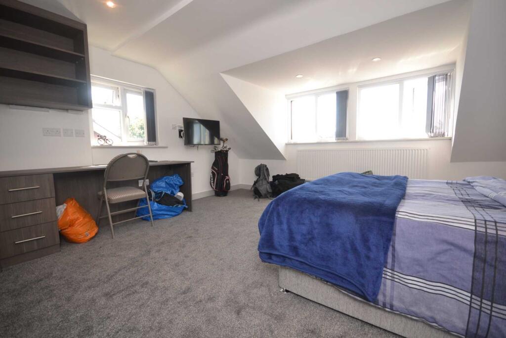 House in Reading - View 4