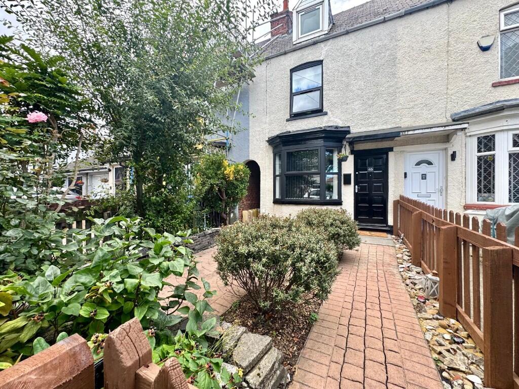 3-bed terraced on Cedar Grove, Redcar, North Yorkshire, TS10, £134,950