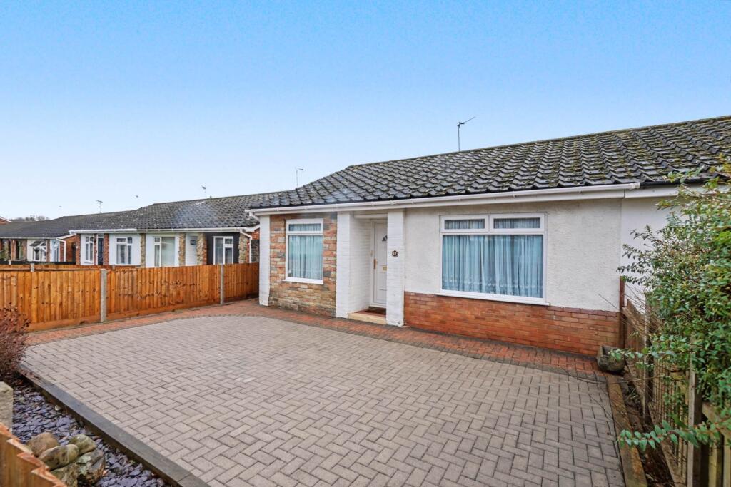 Main image of property: Mead Green, Chatham