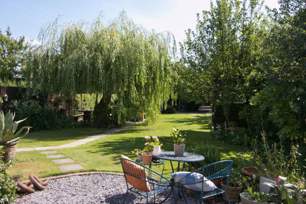 Nursteed Road, Devizes, Wiltshire, SN10 3AJ photo 4
