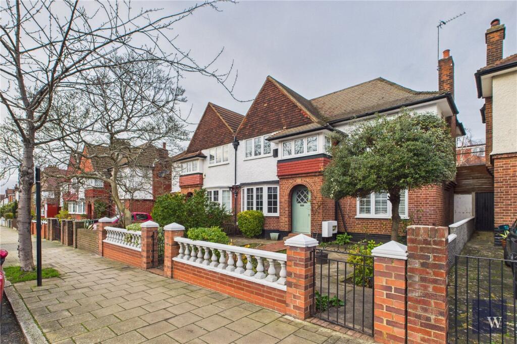 Main image of property: Cricklade Avenue, London, SW2