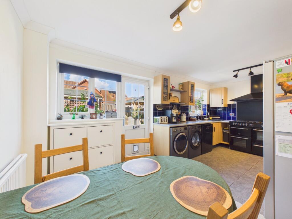 House in Canterbury - View 5
