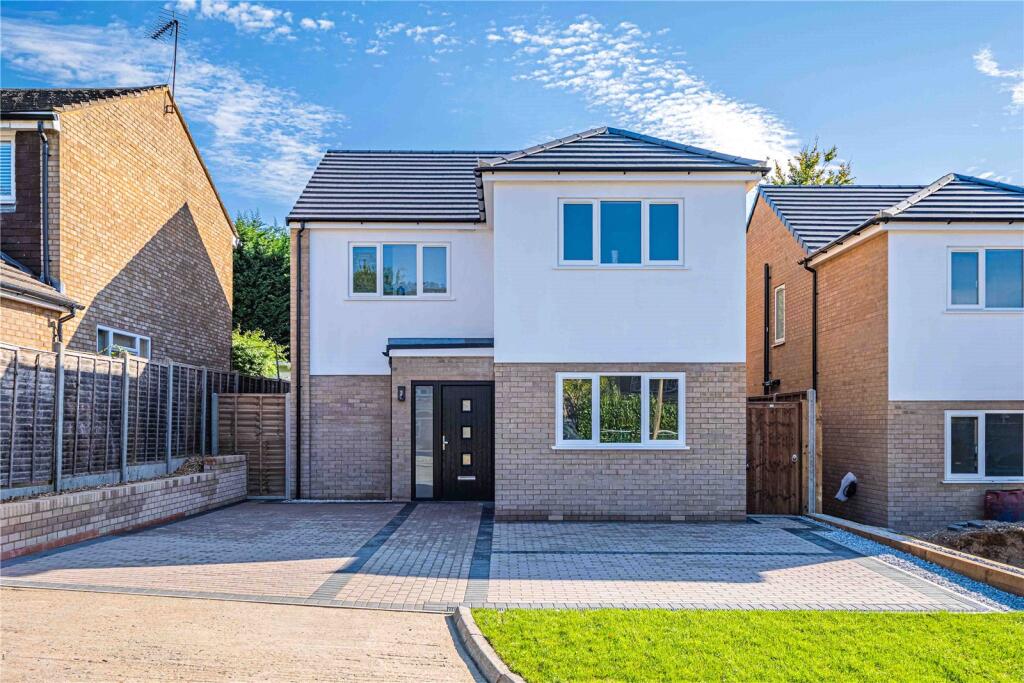 Main image of property: Berrymead, Adeyfield, Hemel Hempstead, Hertfordshire, HP2