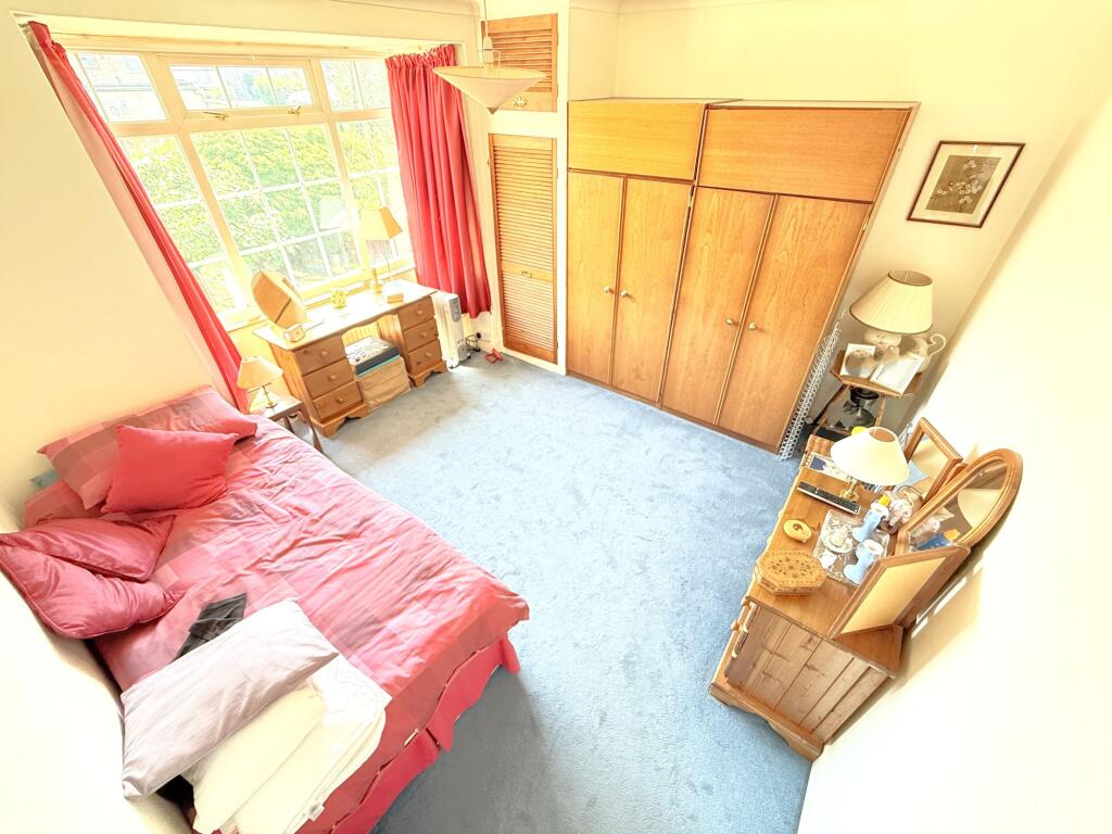 House in London, Oakleigh Park, East Barnet - View 5