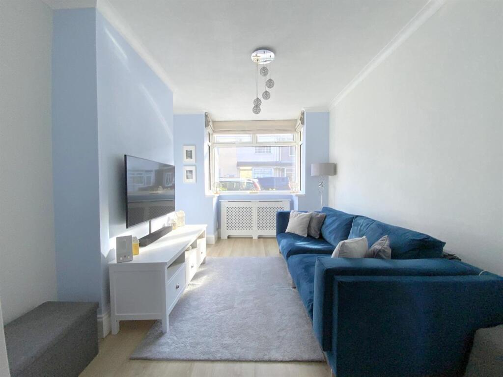 Tiverton Street, Cleethorpes photo 2