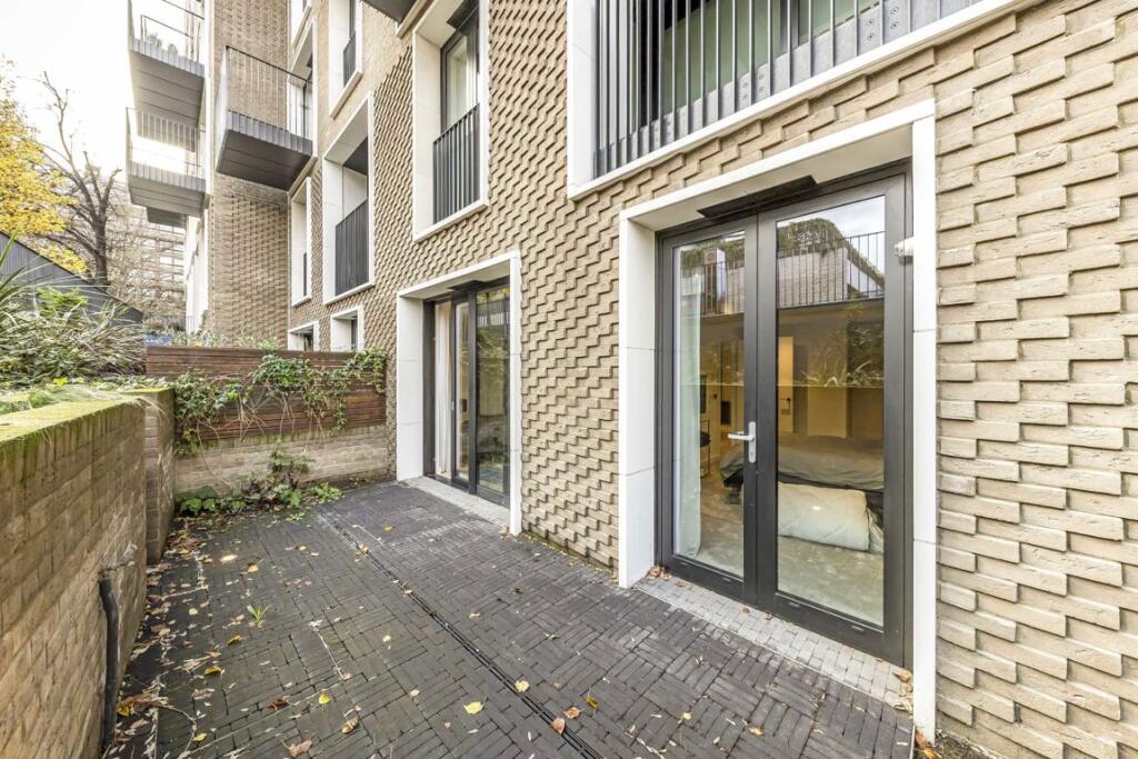 Property photo 8