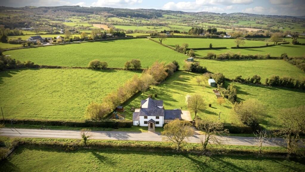 Main image of property: Ffordd Y Rhos, Treuddyn, Mold