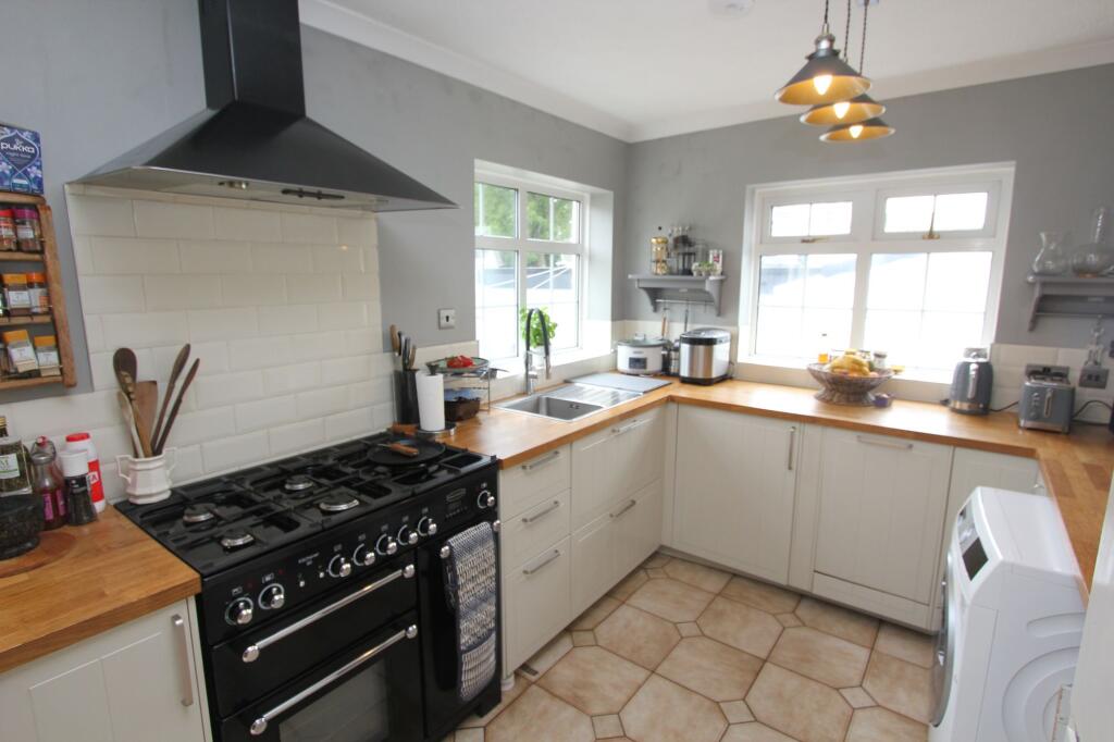 House in Llantwit Major - View 5