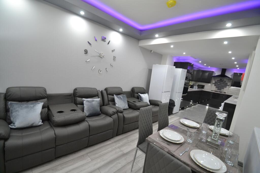 1 bedroom house share for rent
