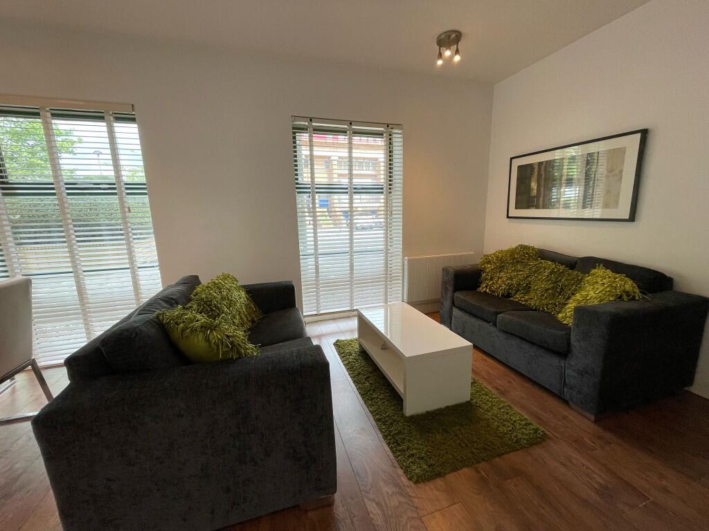 Main image of property: North Thirteenth Street, Milton Keynes, Buckinghamshire, MK9