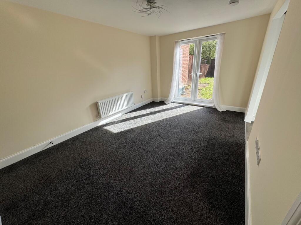 Apartment in Newark and Sherwood, Ollerton and Boughton CP - View 5