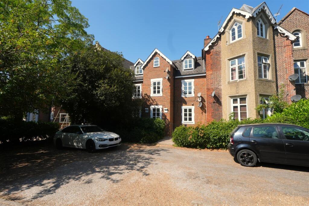 Main image of property: Upton Park, Slough