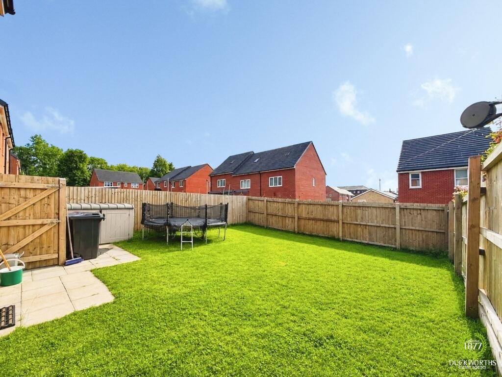House in Hyndburn, Lancashire - View 4