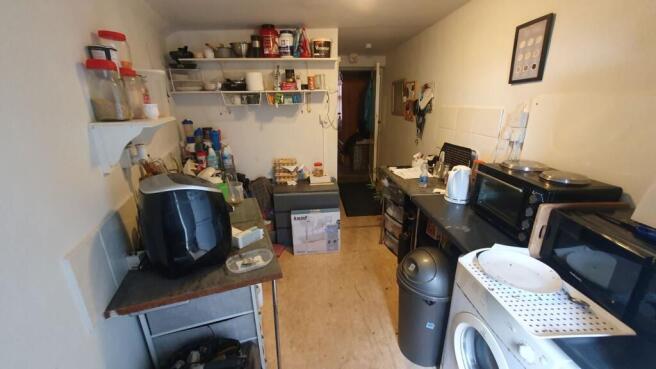FLAT 369 STOCKFIELD ROAD