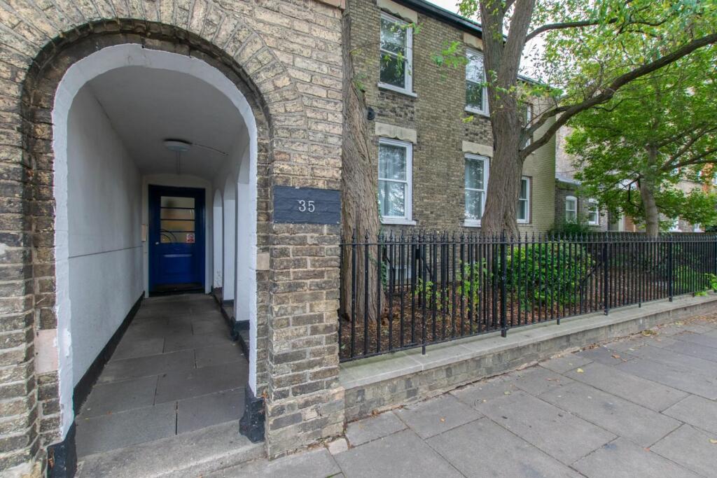 Main image of property: Parkside, Cambridge