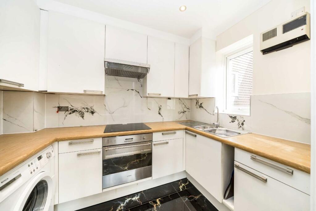 Main image of property: Cedar Close, Dulwich