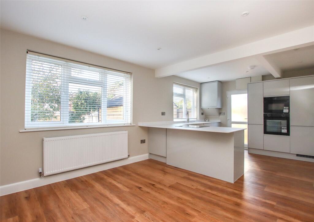 Filton Road, Lymington, Hampshire, SO41 photo 3