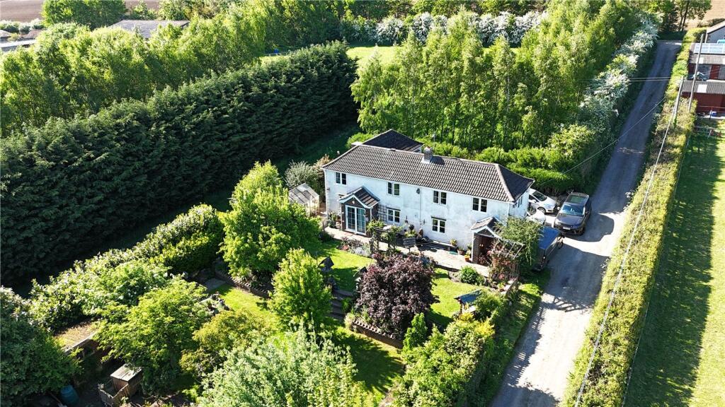 Main image of property: Coskills, Barnetby, DN38