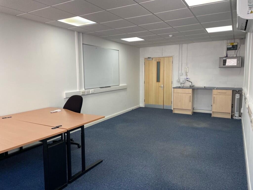 Additional image 7 of STANTA Business Centre, Suite 8,13,18, 3 Soothouse Spring, St Albans
