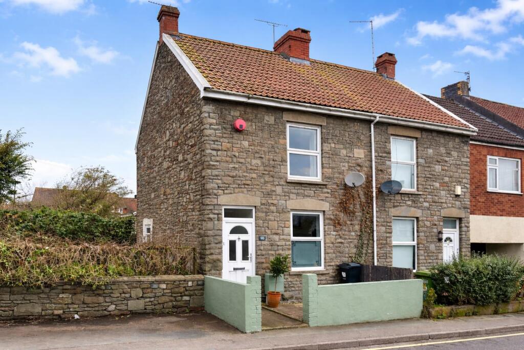 Main image of property: Beautiful 3 bedroom end terrace house on Soundwell Road, Bristol