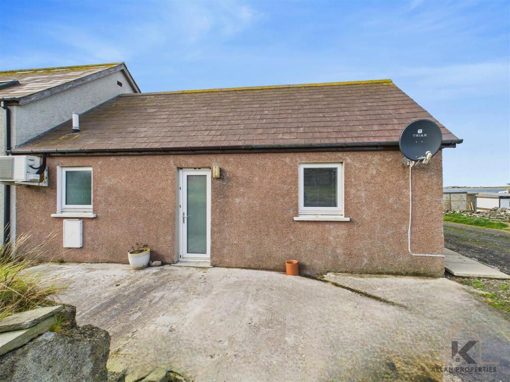 Main image of property: 6 Broughton, Westray, Orkney, KW17 2DA