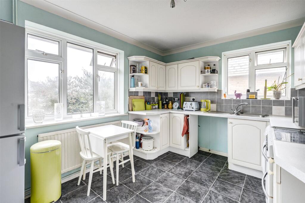 Apartment in Worthing, West Worthing - View 4